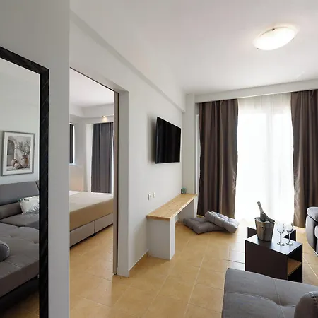 Gate Airport Hotel